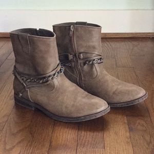 WEEKEND SALE - Sugar Boots